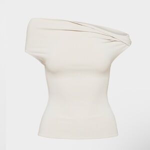 Aritzia original contour ravish top
